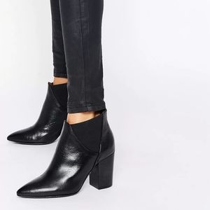 H by Hudson London Black leather Crispin ankle boot black size 9.